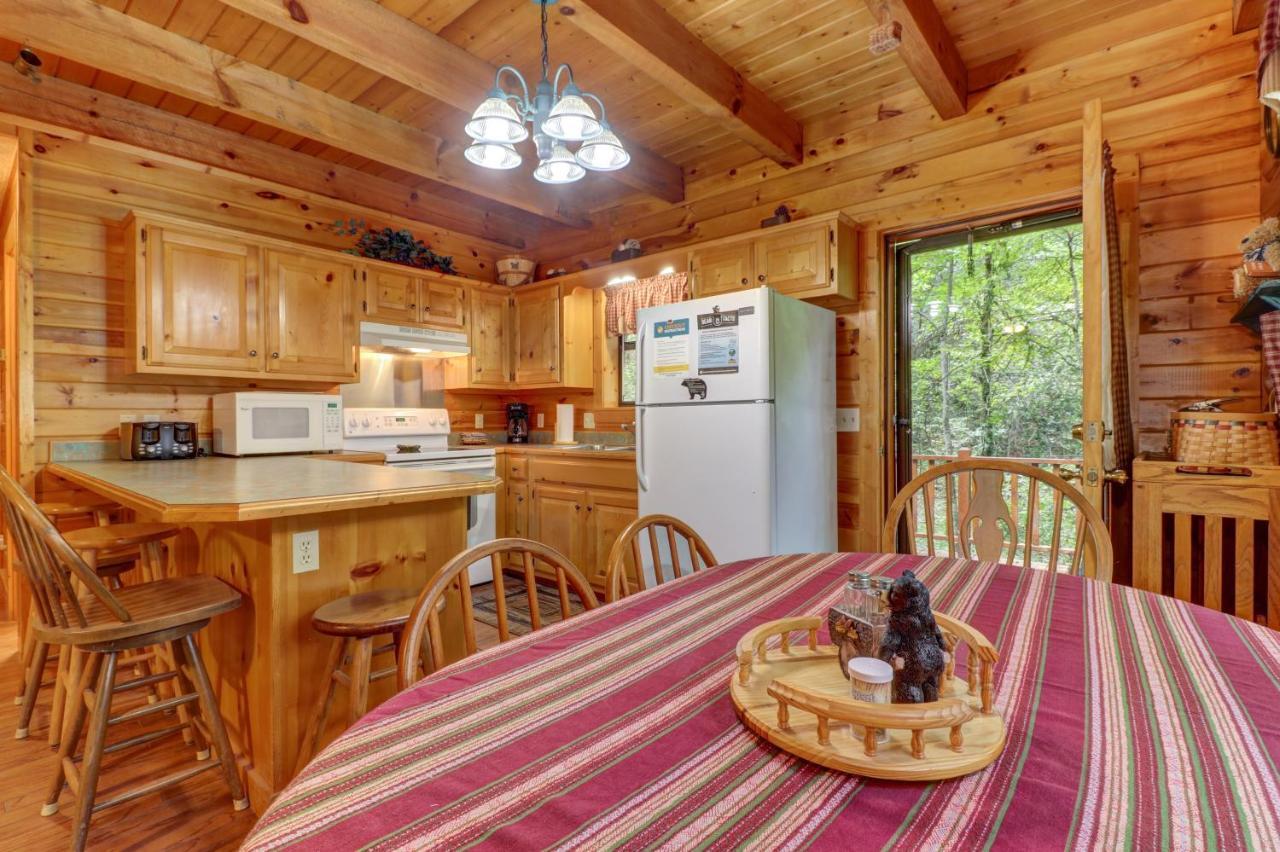 Friendly Bear Cabin Pigeon Forge Dış mekan fotoğraf