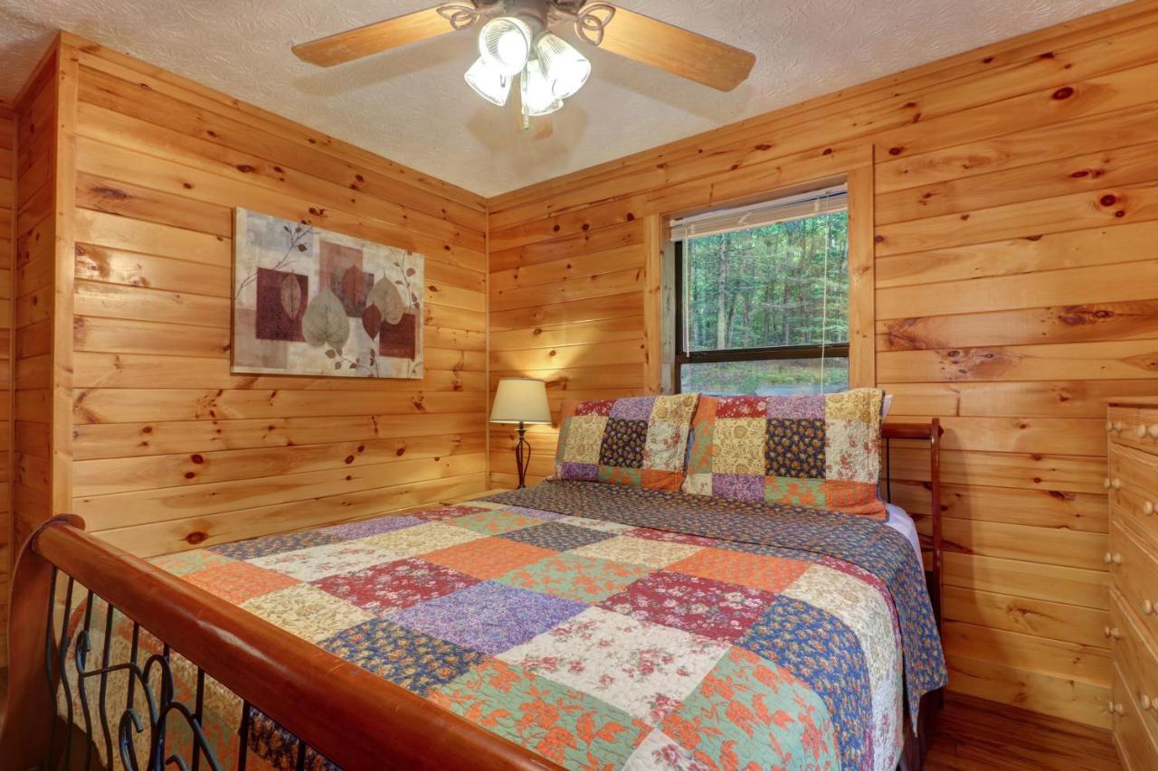 Friendly Bear Cabin Pigeon Forge Dış mekan fotoğraf